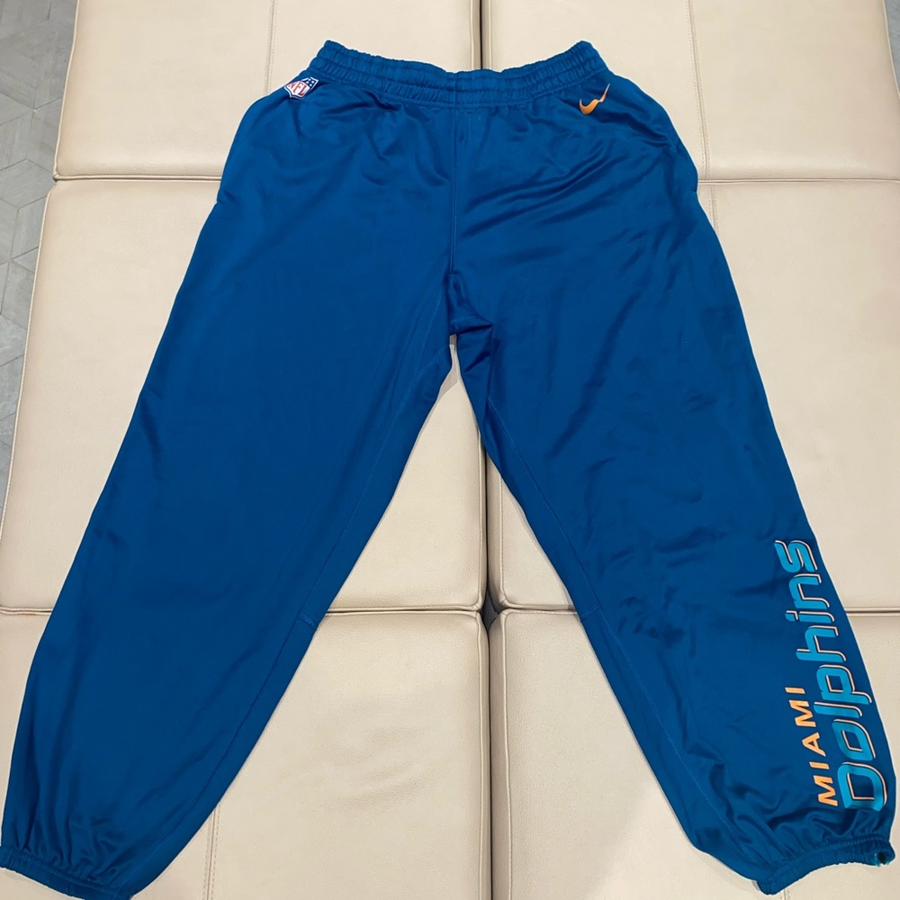 Kenyan Drake Miami Dolphins Team Issued sweats